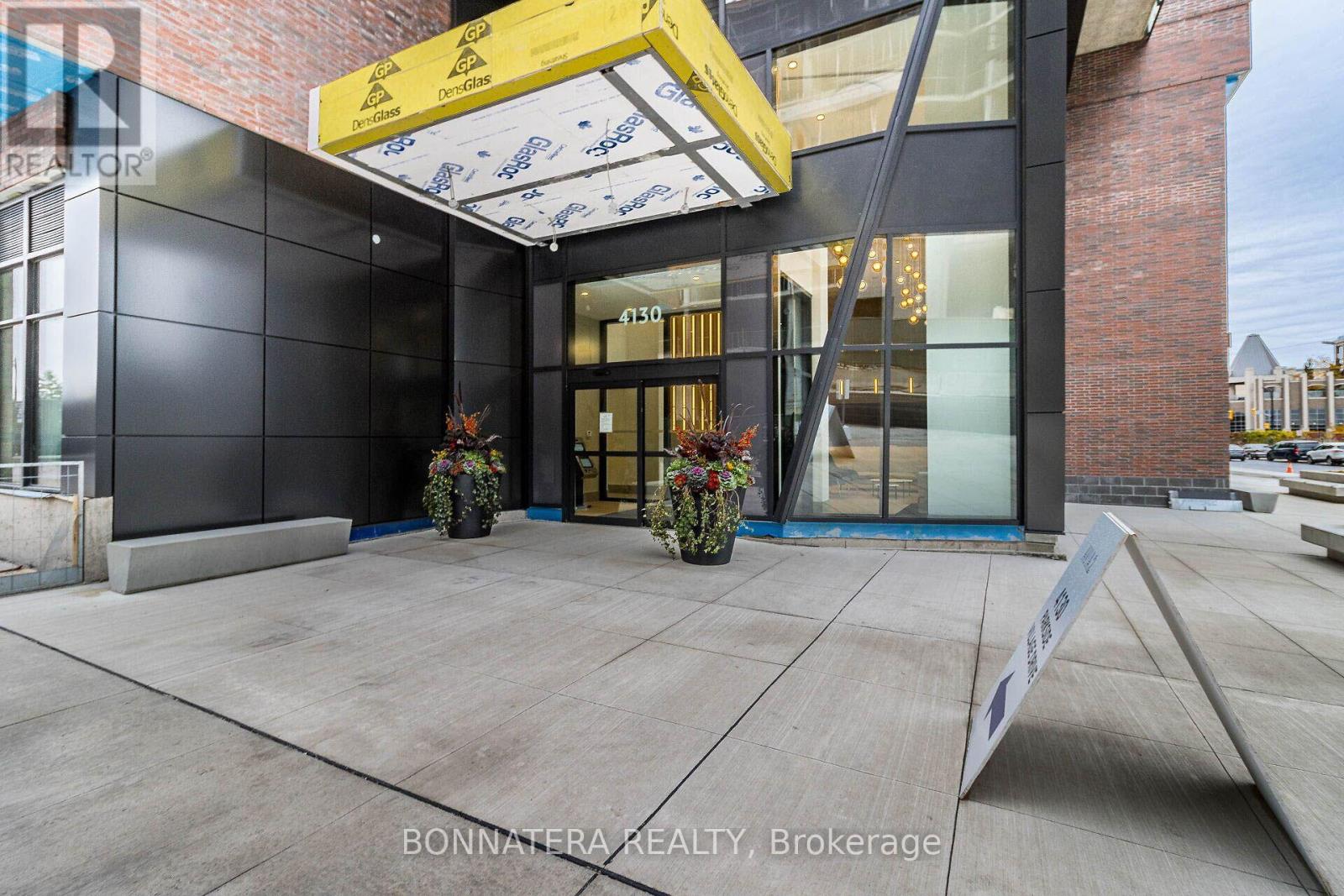 3302 - 4130 Parkside Village Drive, Mississauga, Ontario  L5B 0L7 - Photo 15 - W12492892