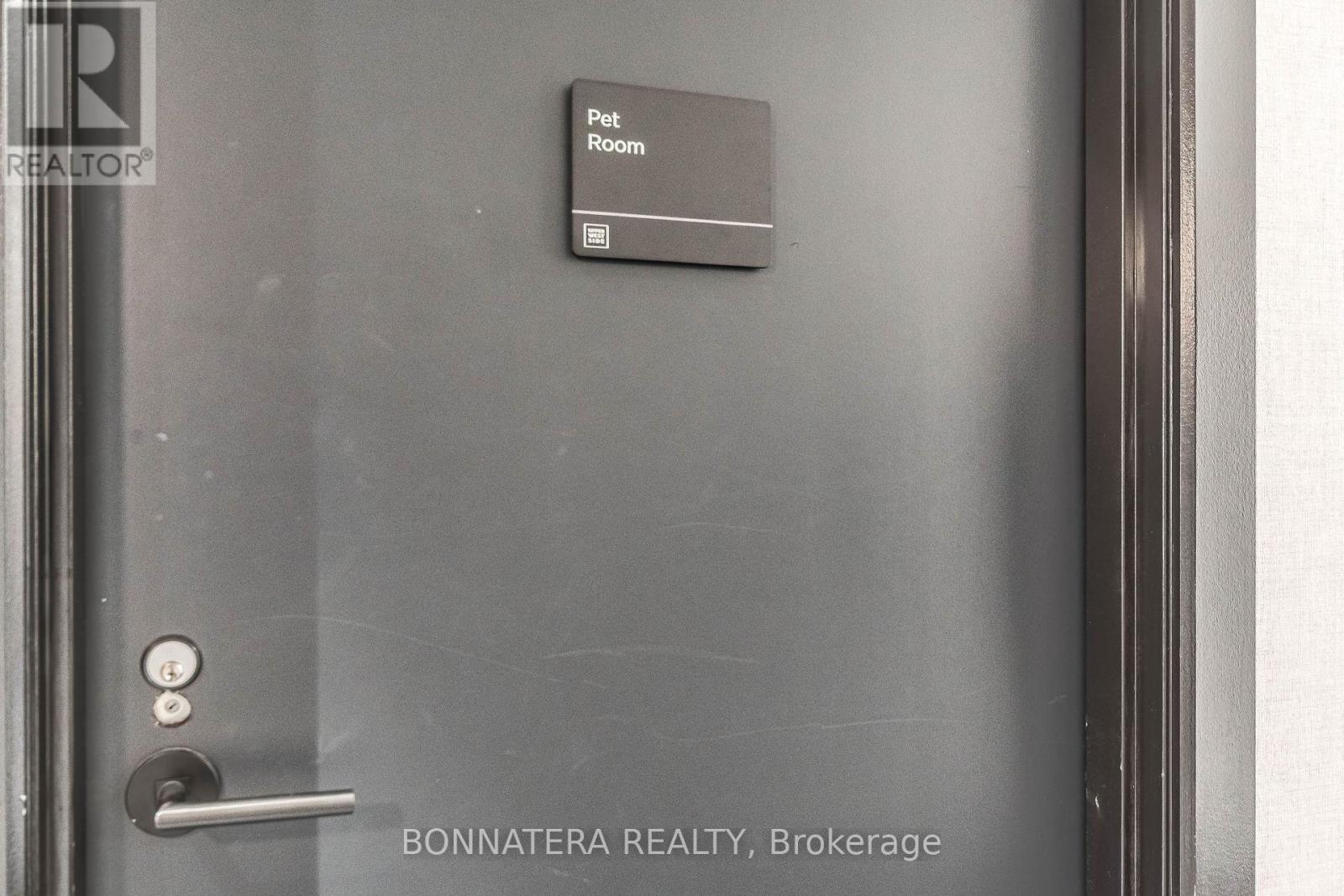 626 - 3200 William Coltson Avenue, Oakville, Ontario  L6H 7C2 - Photo 11 - W12492902