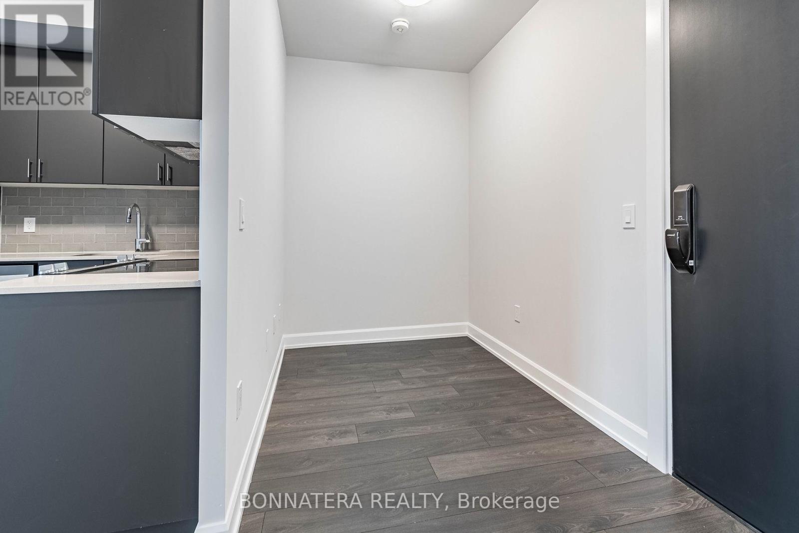 626 - 3200 William Coltson Avenue, Oakville, Ontario  L6H 7C2 - Photo 31 - W12492902