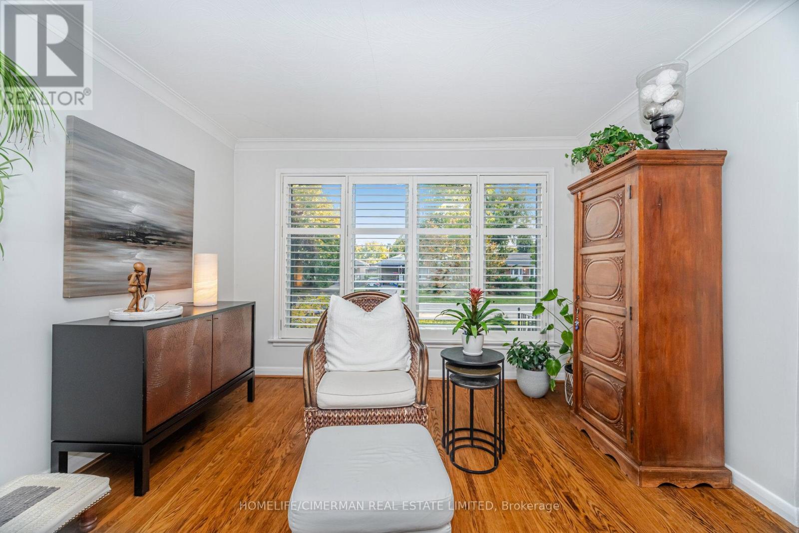 66 Mooreshead Drive, Toronto, Ontario  M9C 2S3 - Photo 16 - W12492936