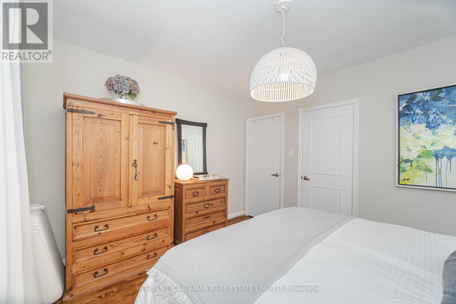 66 Mooreshead Drive, Toronto, Ontario  M9C 2S3 - Photo 24 - W12492936