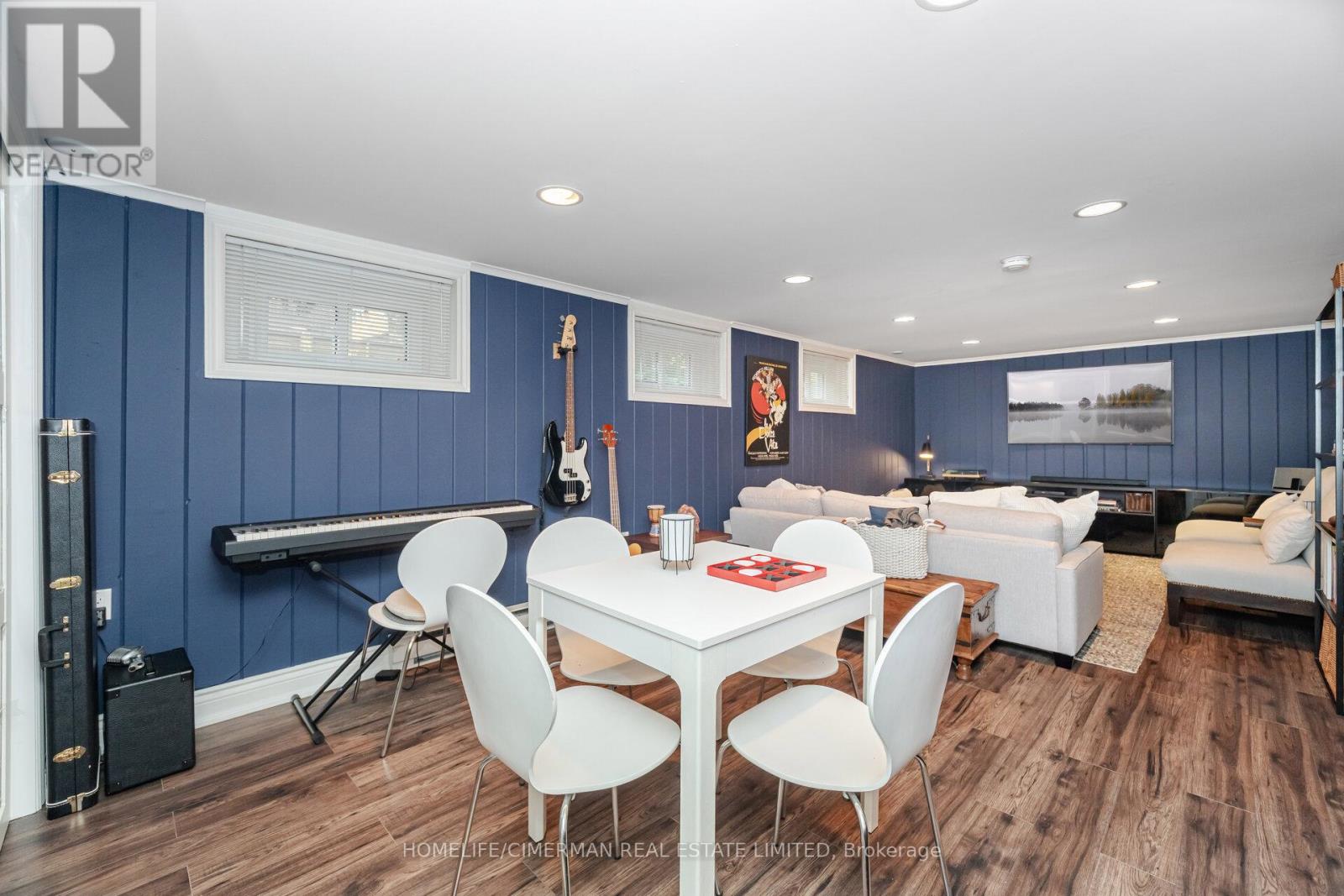 66 Mooreshead Drive, Toronto, Ontario  M9C 2S3 - Photo 32 - W12492936