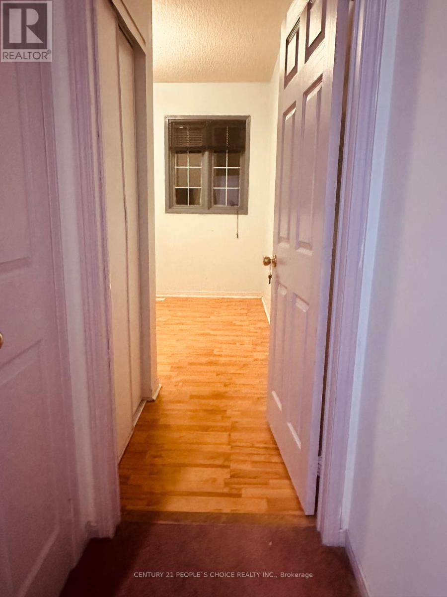 48 Yellow Brick Road, Brampton, Ontario  L6V 4L1 - Photo 27 - W12492958