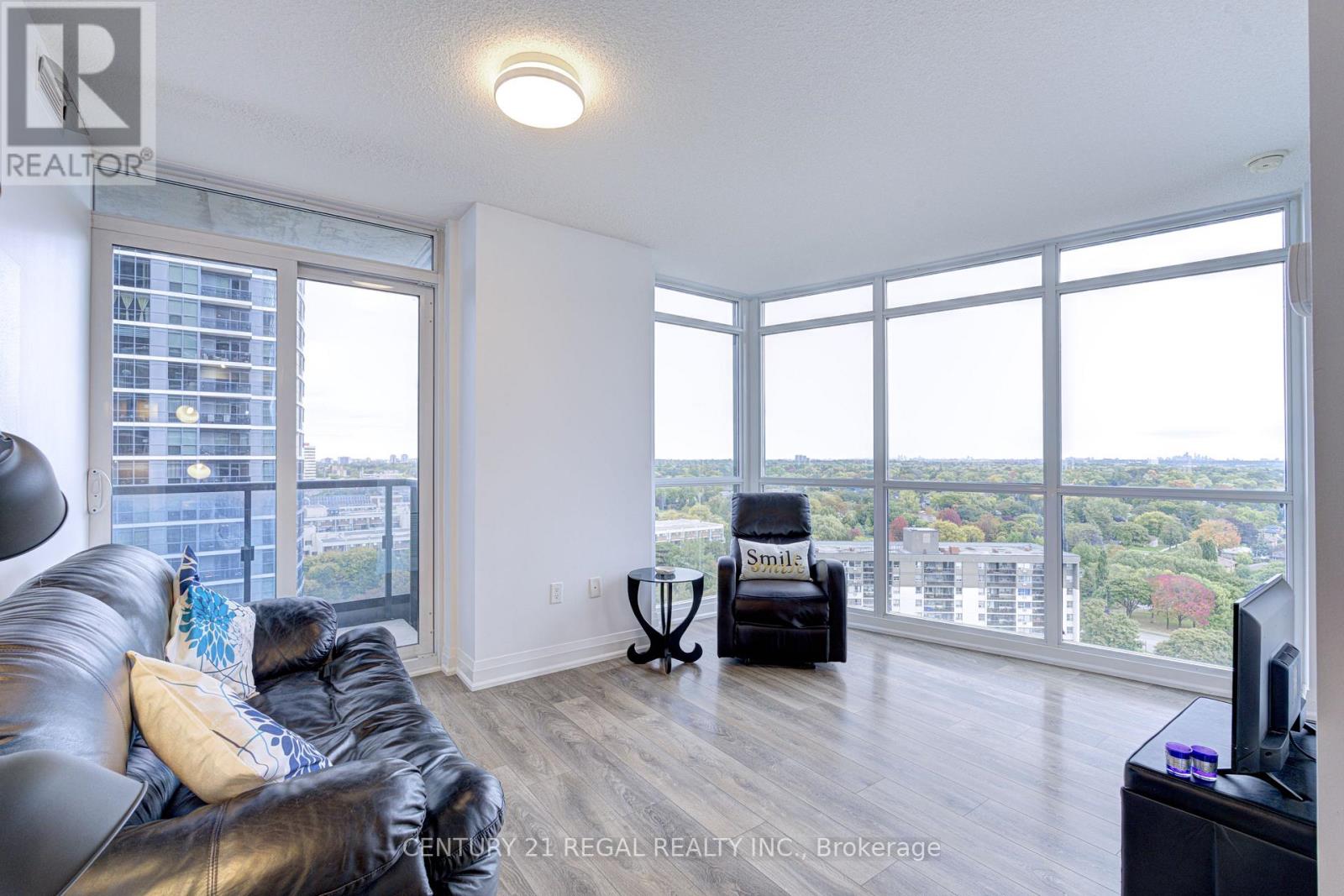 1410 - 9 Valhalla Inn Road, Toronto, Ontario  M9B 0B2 - Photo 10 - W12492966