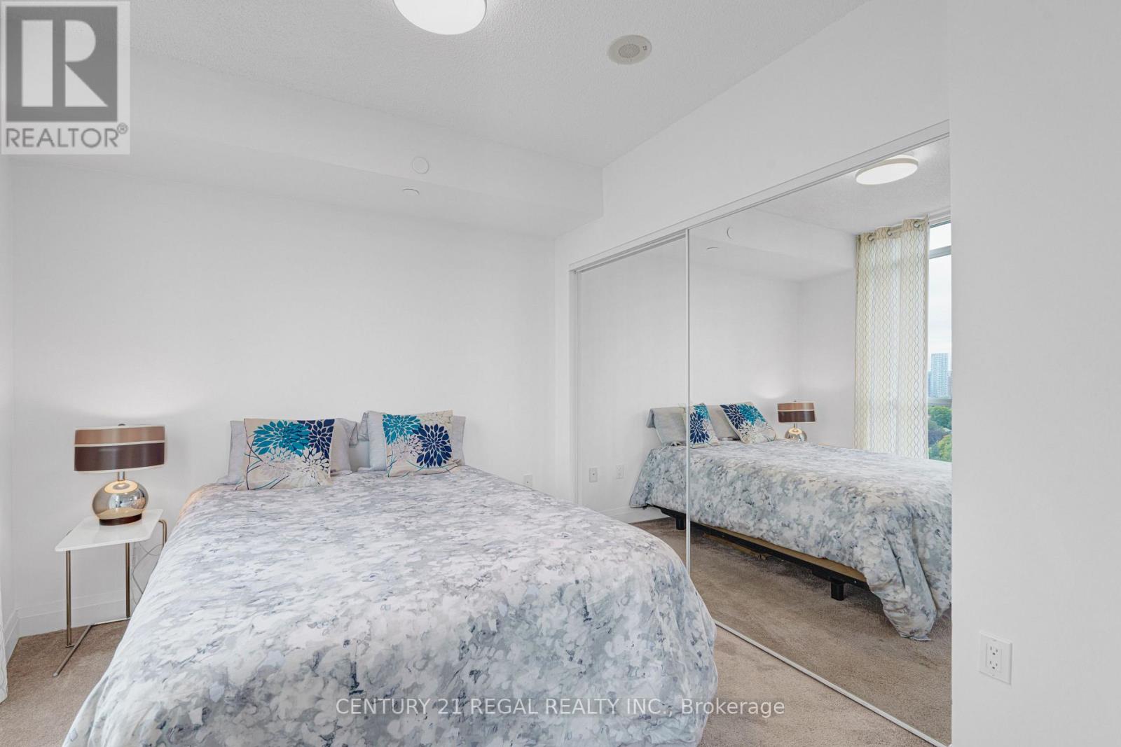 1410 - 9 Valhalla Inn Road, Toronto, Ontario  M9B 0B2 - Photo 14 - W12492966