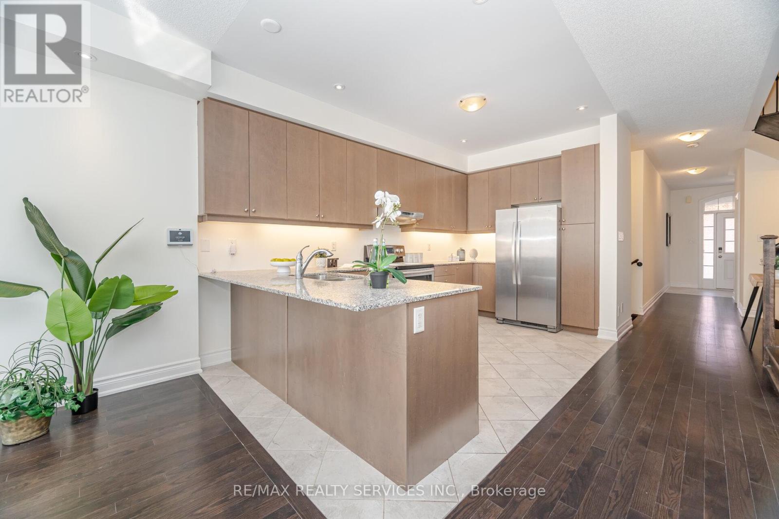 7 Lady Evelyn Crescent, Brampton, Ontario  L6Y 6C7 - Photo 14 - W12492970