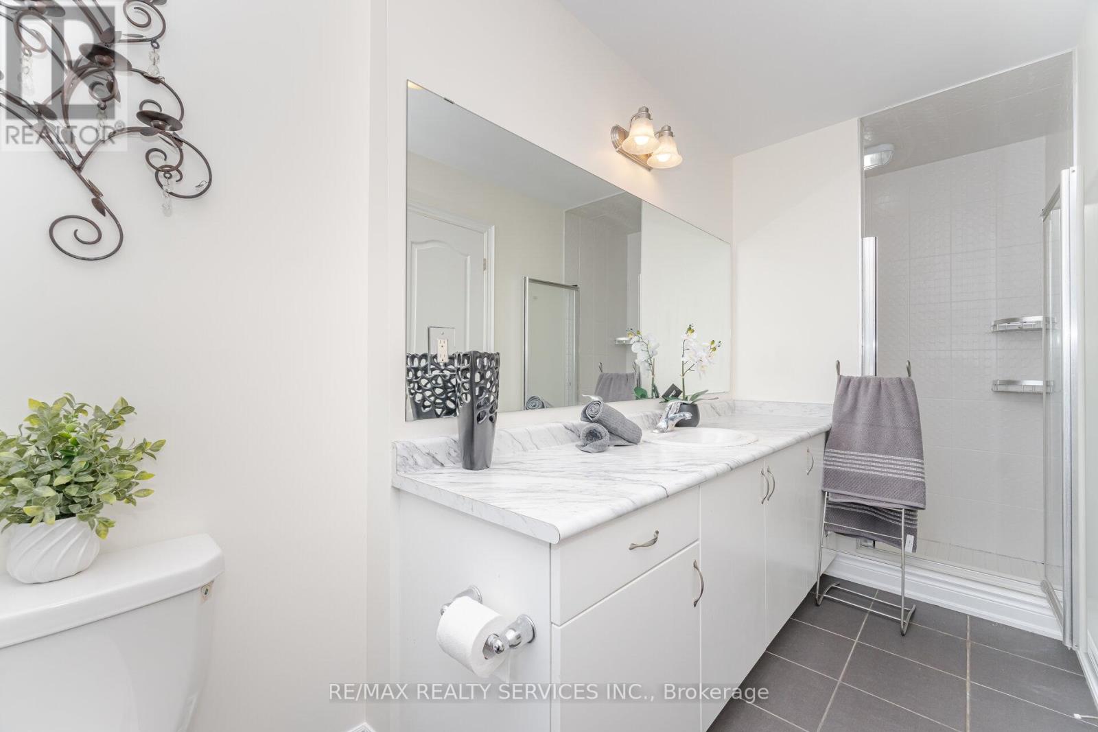 7 Lady Evelyn Crescent, Brampton, Ontario  L6Y 6C7 - Photo 26 - W12492970