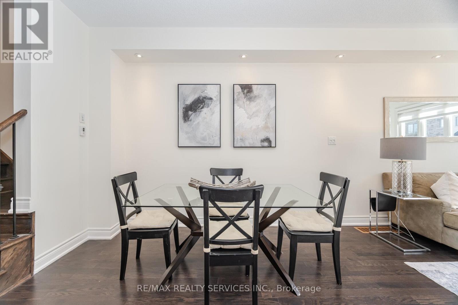 7 Lady Evelyn Crescent, Brampton, Ontario  L6Y 6C7 - Photo 9 - W12492970