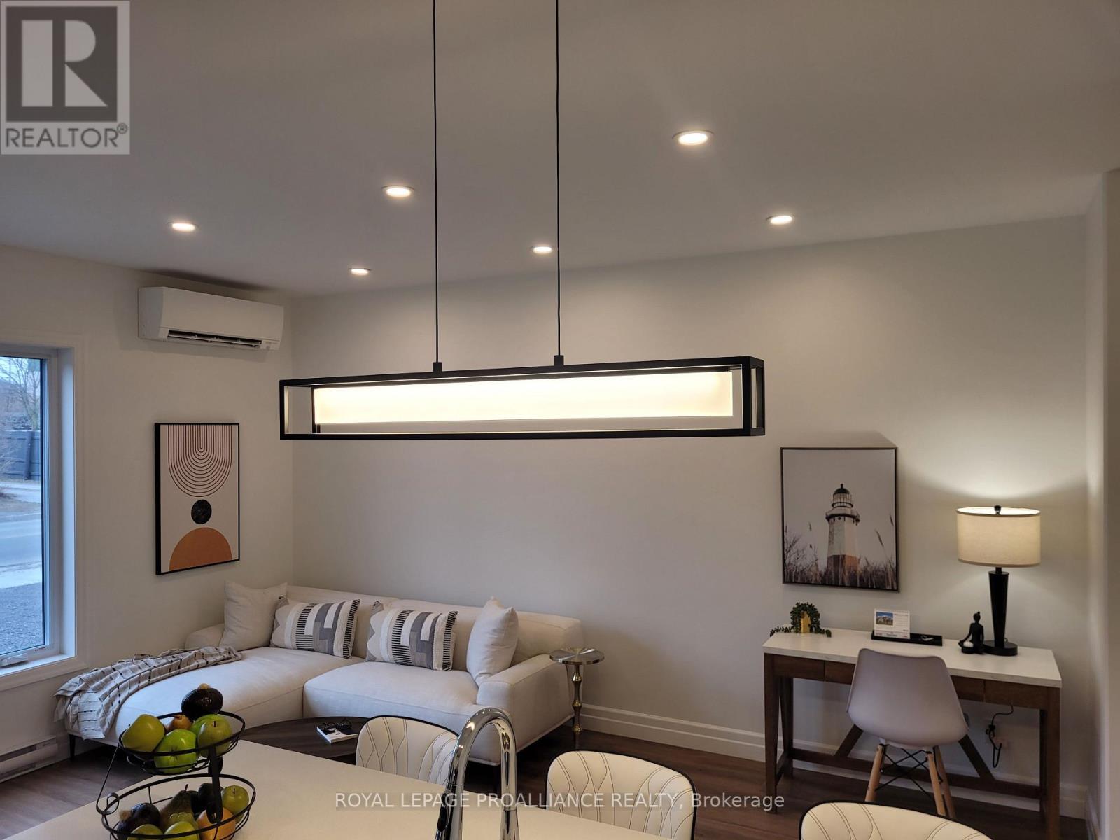 1 - 15 Bay Street, Quinte West, Ontario  K8V 1H2 - Photo 12 - X12481247