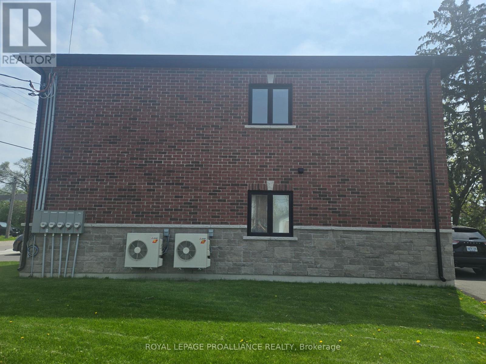 1 - 15 Bay Street, Quinte West, Ontario  K8V 1H2 - Photo 15 - X12481247