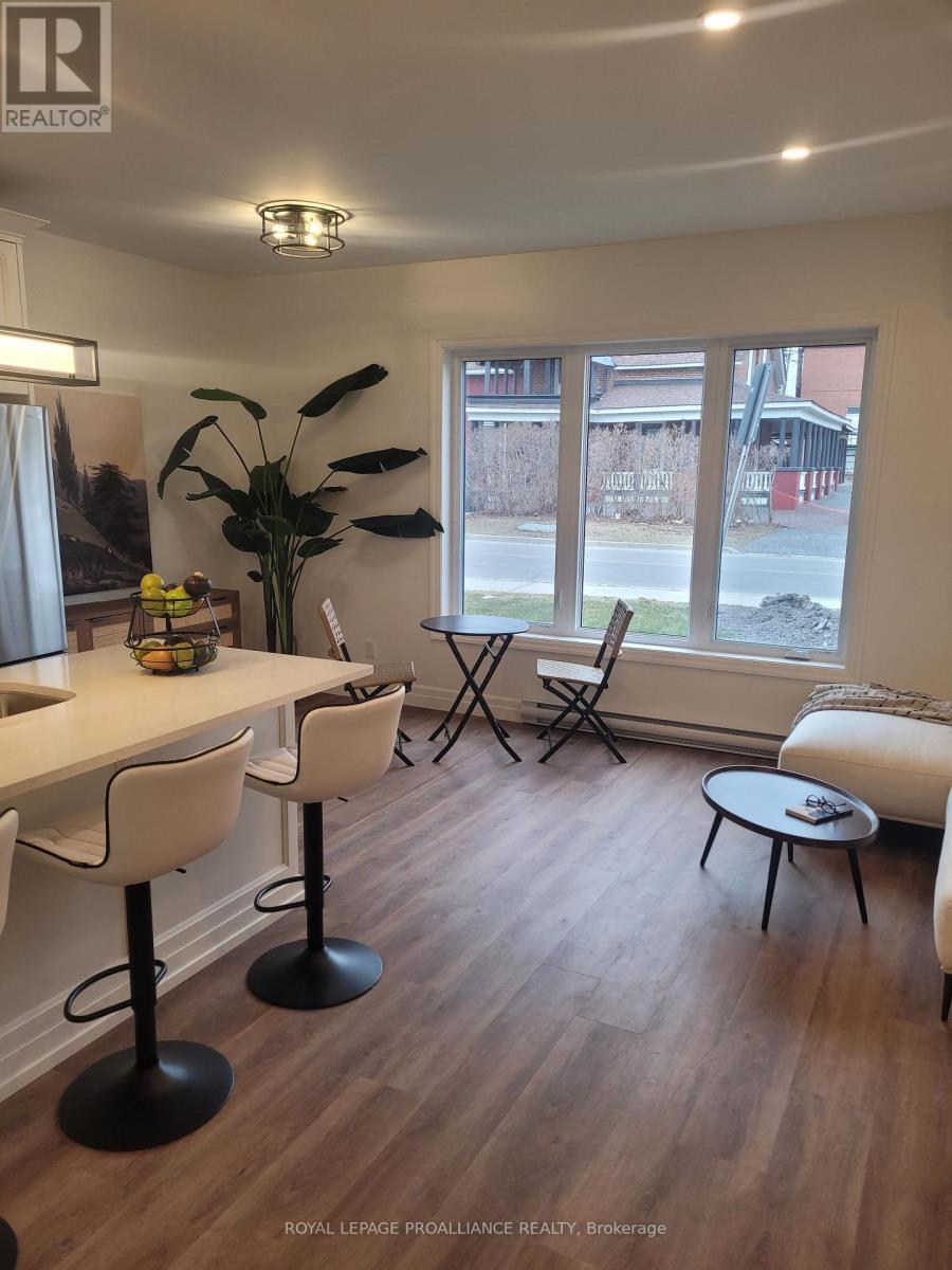 1 - 15 Bay Street, Quinte West, Ontario  K8V 1H2 - Photo 6 - X12481247