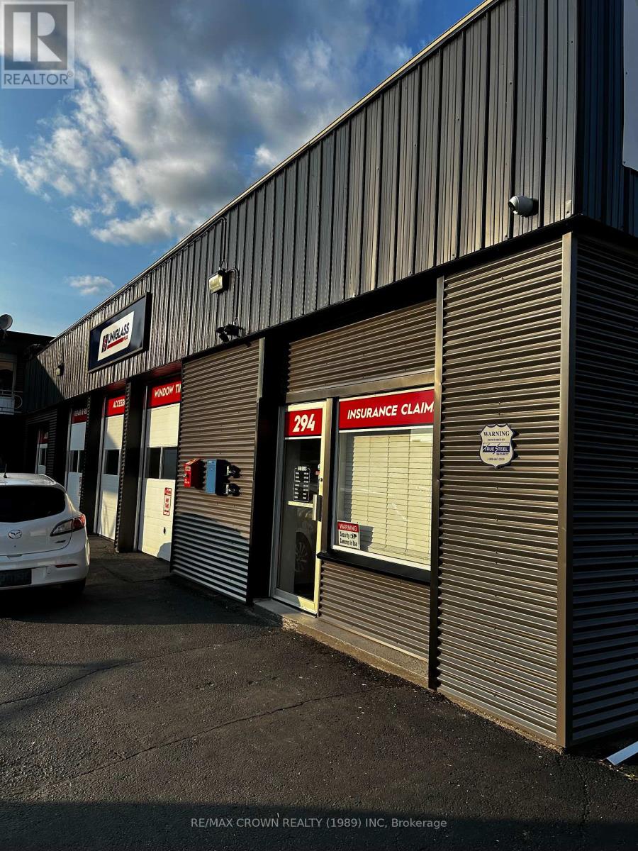 294 Main Street, North Bay, Ontario  P1B 1B1 - Photo 1 - X12493018