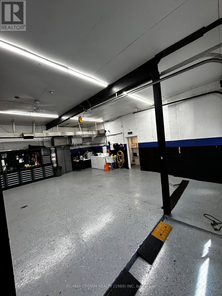 294 Main Street, North Bay, Ontario  P1B 1B1 - Photo 4 - X12493018