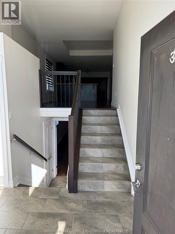 11900 Thistledown, Windsor, Ontario  N8P 0A1 - Photo 2 - 25024608