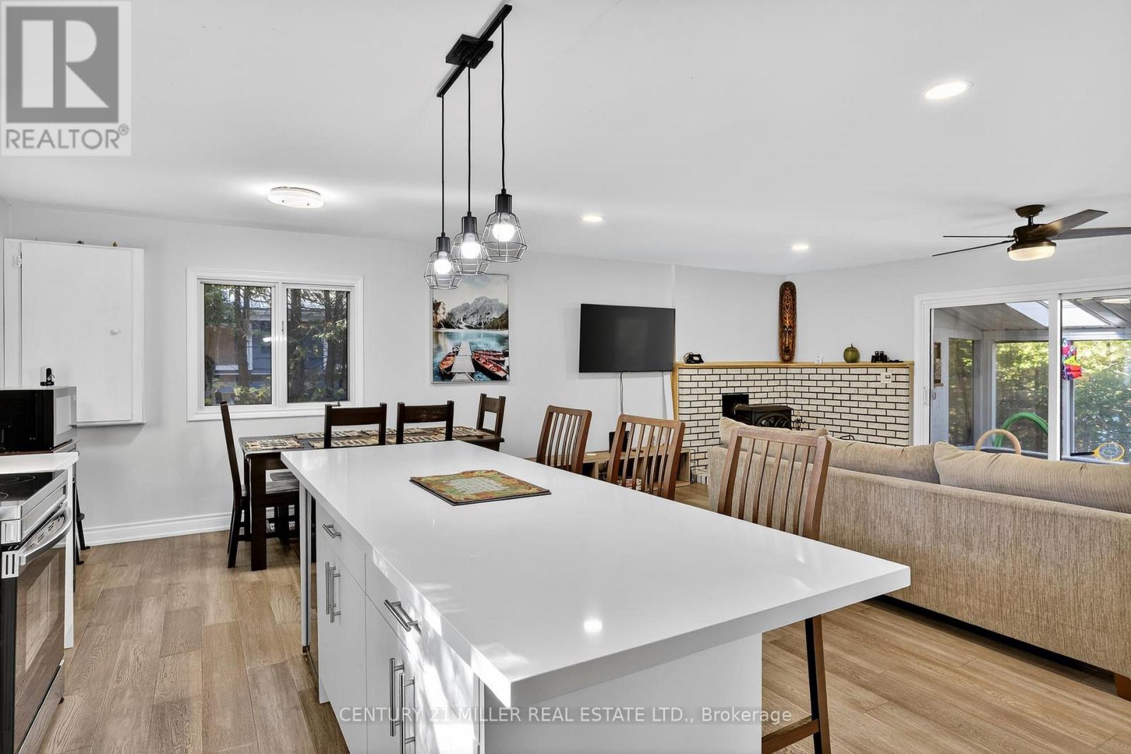 733 Marble Point Road, Marmora And Lake, Ontario  K0K 2M0 - Photo 10 - X12492982