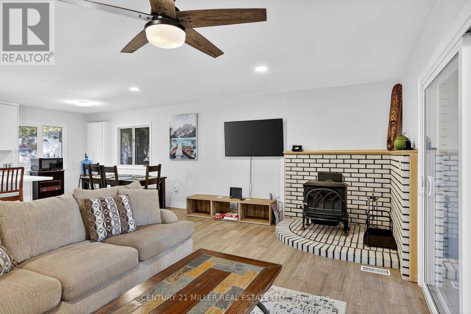 733 Marble Point Road, Marmora And Lake, Ontario  K0K 2M0 - Photo 12 - X12492982