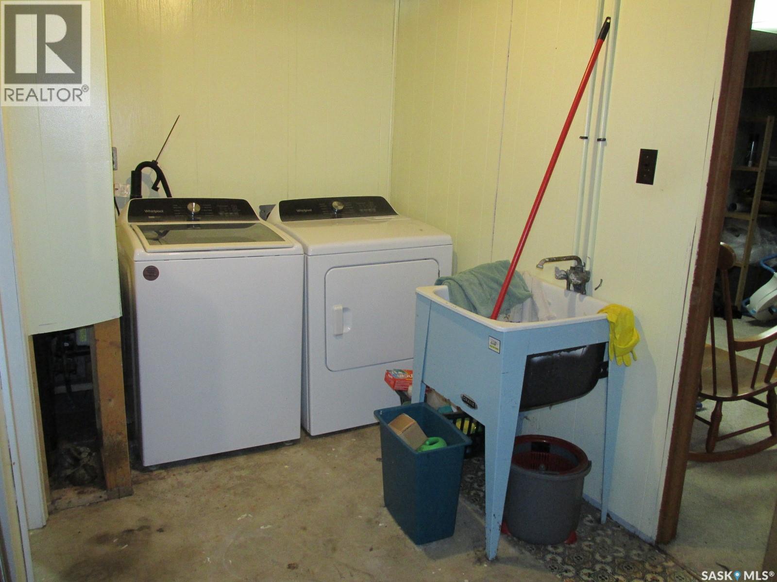 109 7th Avenue E, Nipawin, Saskatchewan  S0E 1E0 - Photo 33 - SK010782