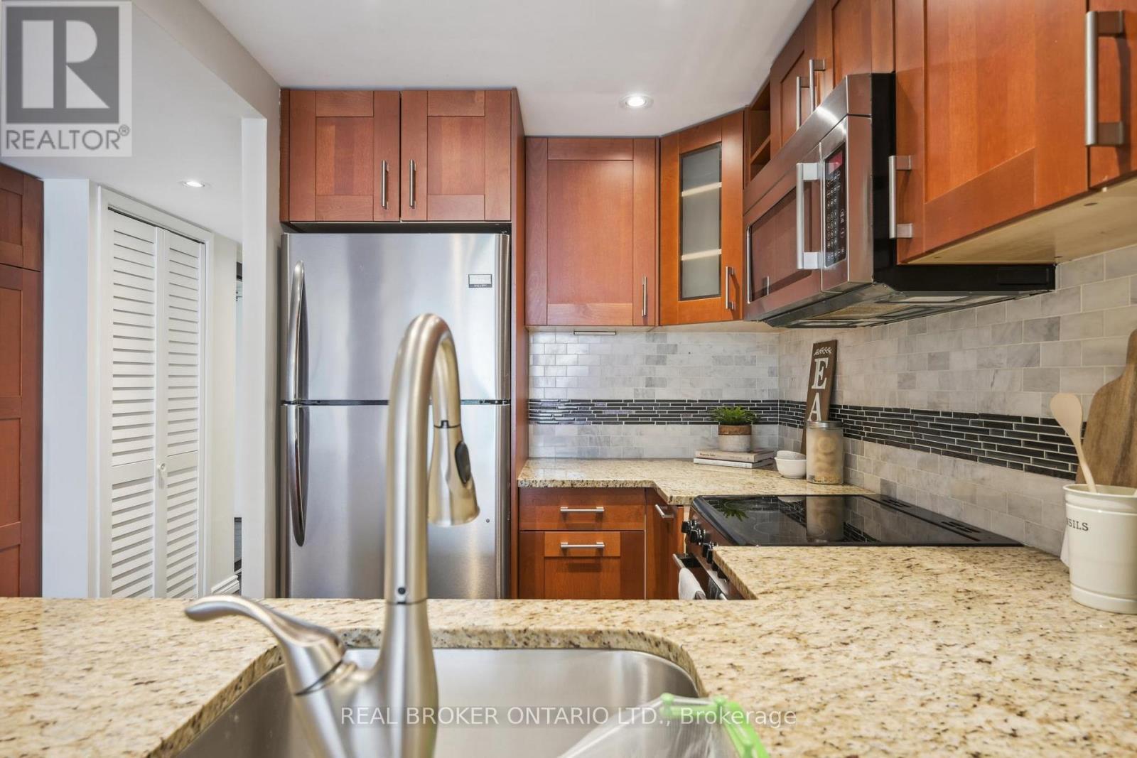 508 - 92 King Street E, Toronto, Ontario  M5C 2V8 - Photo 9 - C12493032