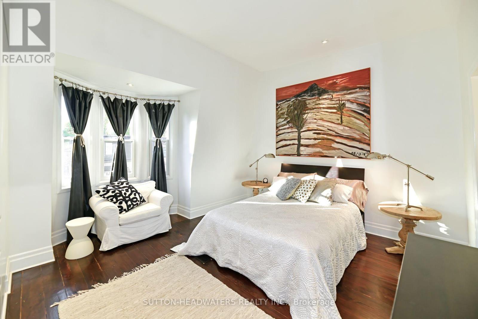 40 Geneva Avenue, Toronto, Ontario  M5A 2J8 - Photo 12 - C12493114