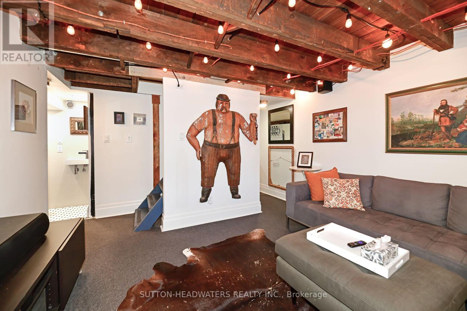 40 Geneva Avenue, Toronto, Ontario  M5A 2J8 - Photo 22 - C12493114