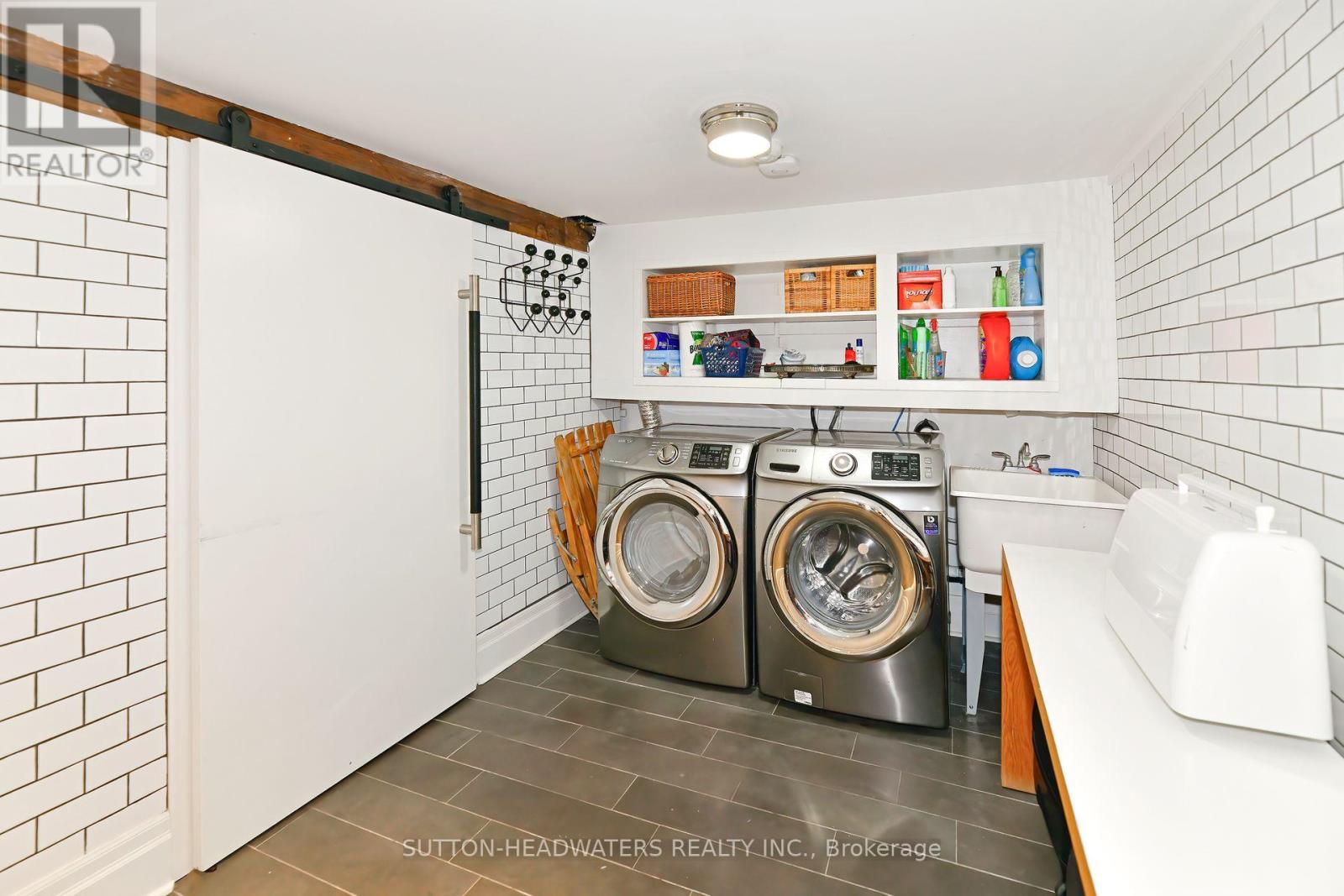 40 Geneva Avenue, Toronto, Ontario  M5A 2J8 - Photo 24 - C12493114