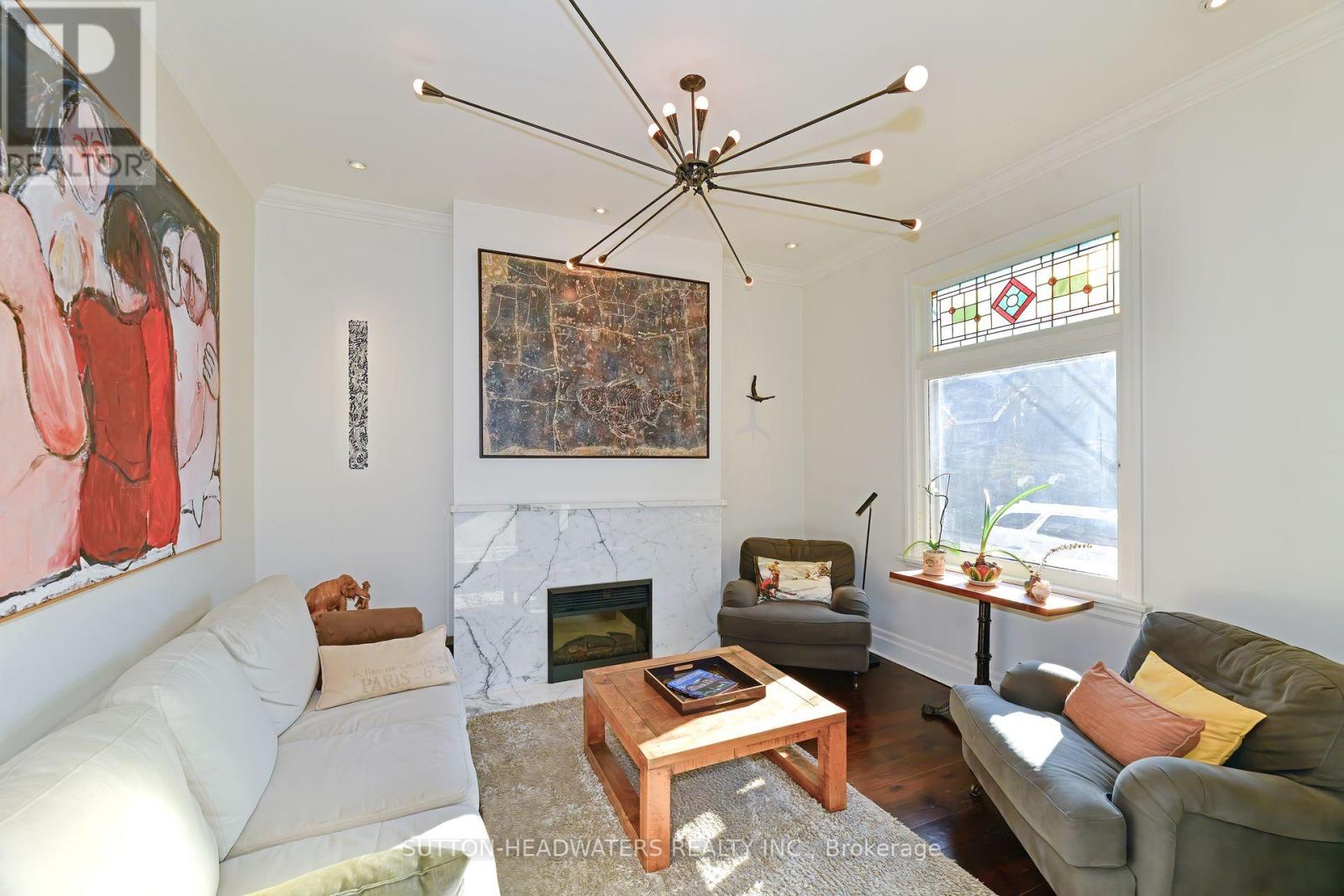 40 Geneva Avenue, Toronto, Ontario  M5A 2J8 - Photo 3 - C12493114