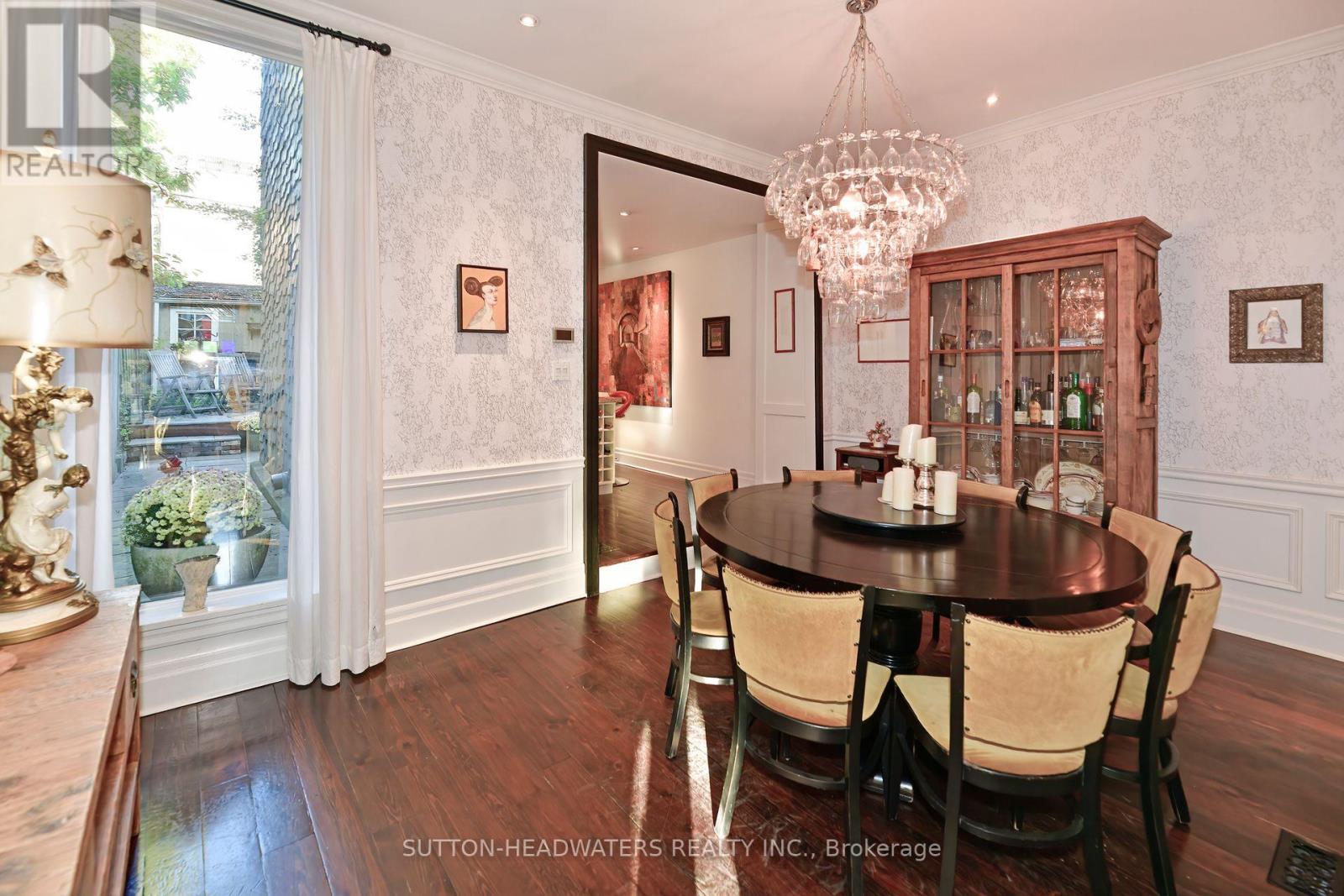 40 Geneva Avenue, Toronto, Ontario  M5A 2J8 - Photo 7 - C12493114