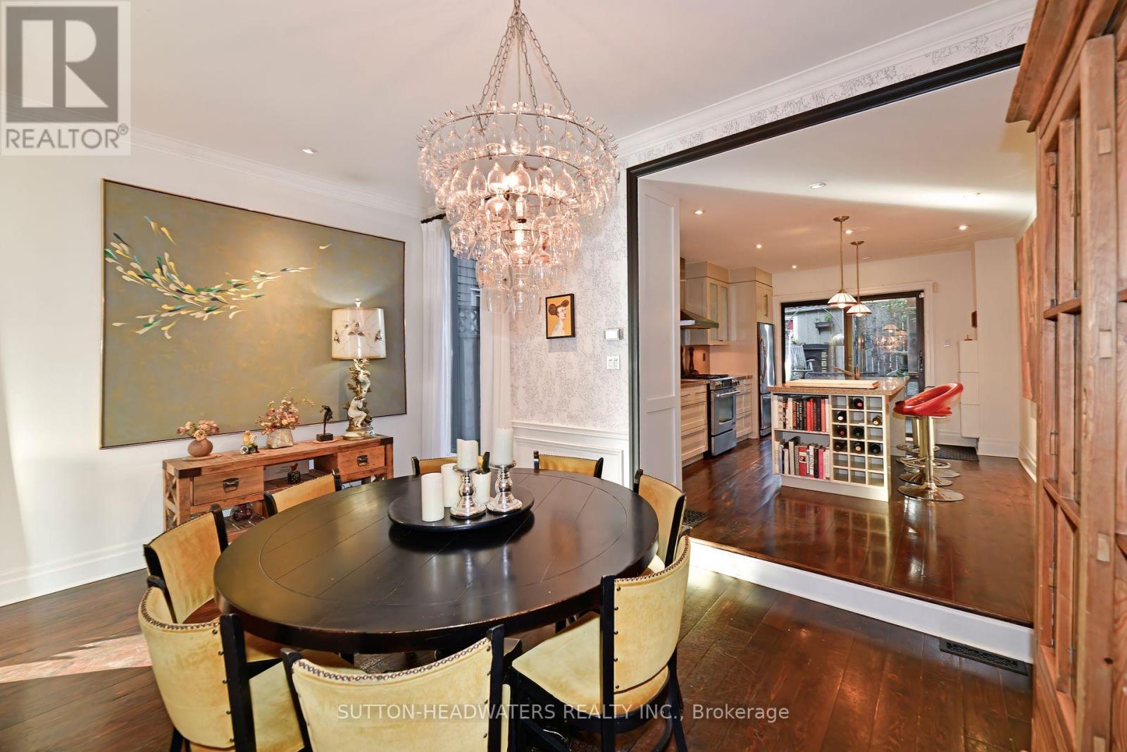 40 Geneva Avenue, Toronto, Ontario  M5A 2J8 - Photo 9 - C12493114