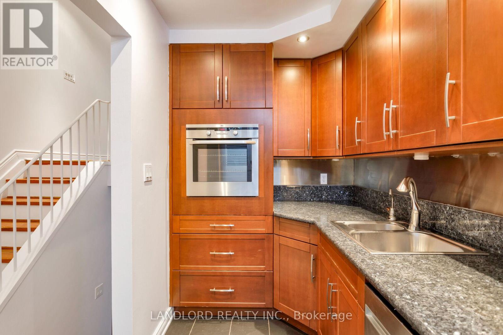 14 - 280 Sherbourne Street, Toronto, Ontario  M5A 2S1 - Photo 5 - C12493214