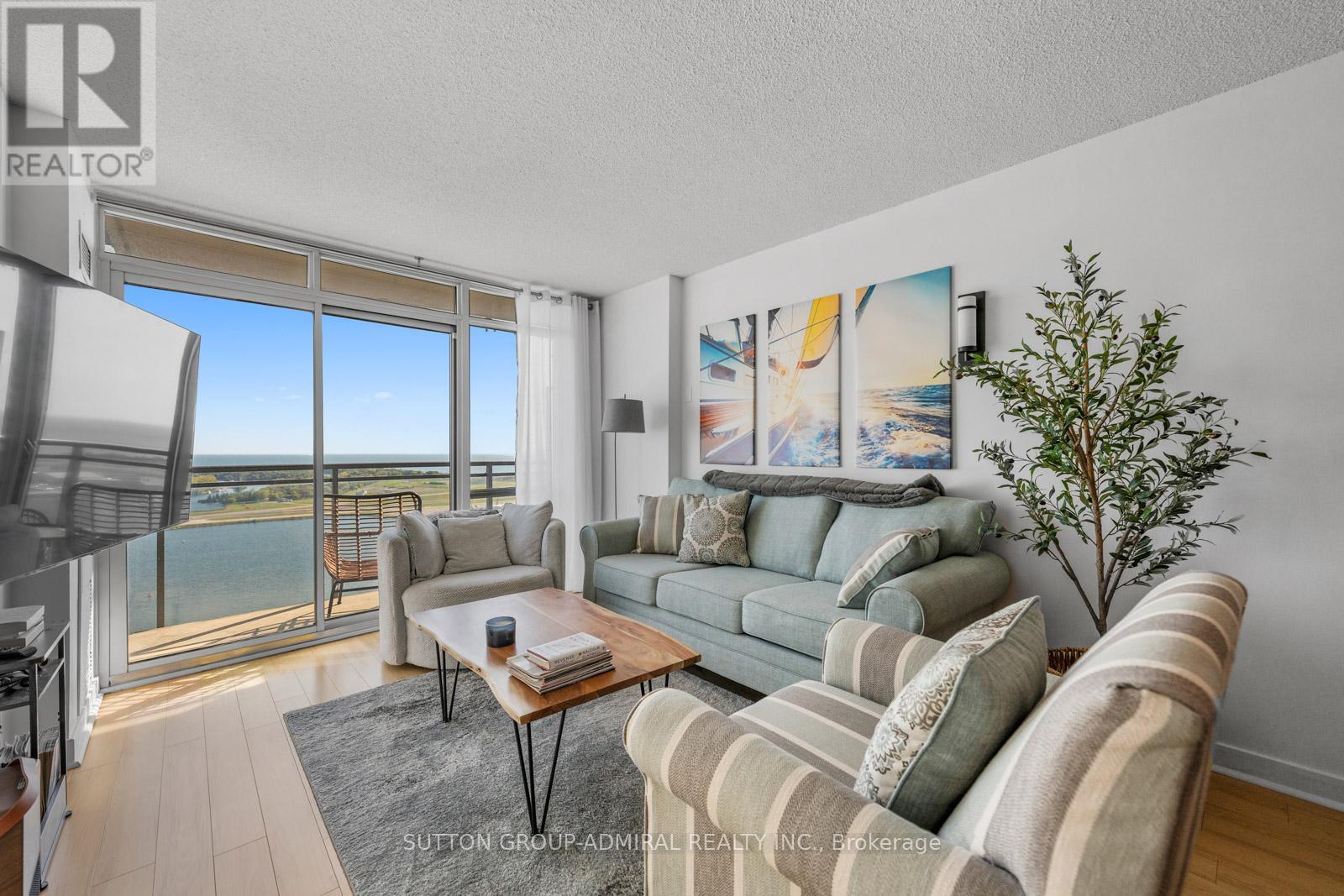 3711 - 11 Brunel Court, Toronto, Ontario  M5V 3Y3 - Photo 10 - C12493220