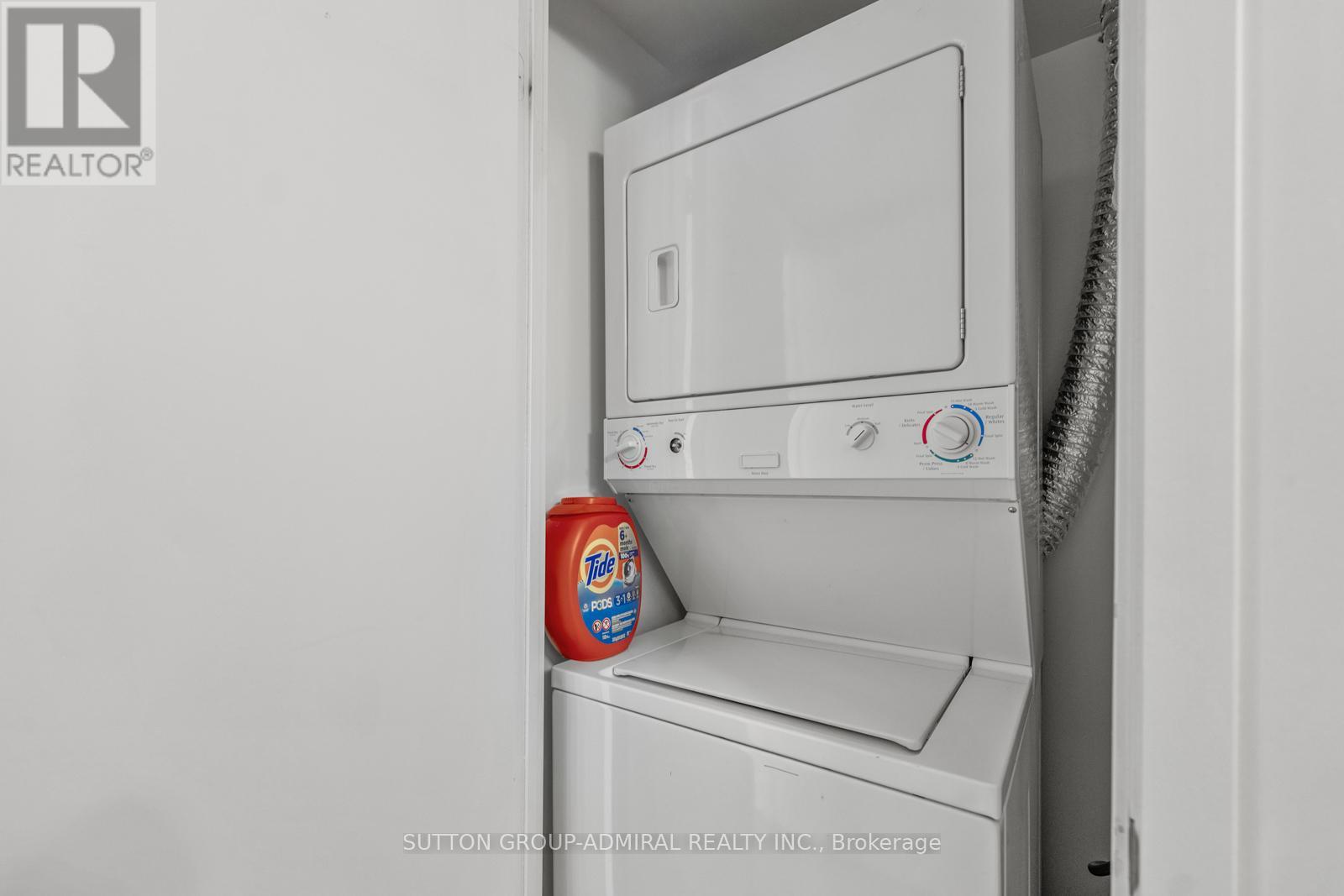 3711 - 11 Brunel Court, Toronto, Ontario  M5V 3Y3 - Photo 16 - C12493220