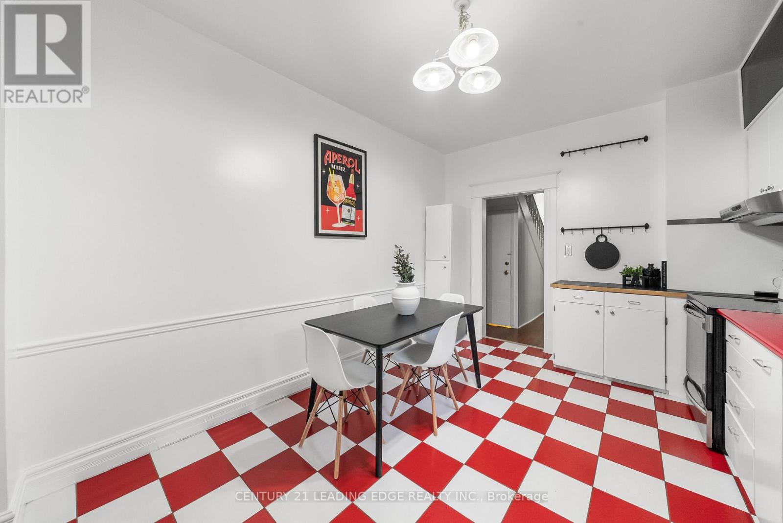 52 Florence Street, Toronto, Ontario  M6K 1P5 - Photo 12 - C12493234