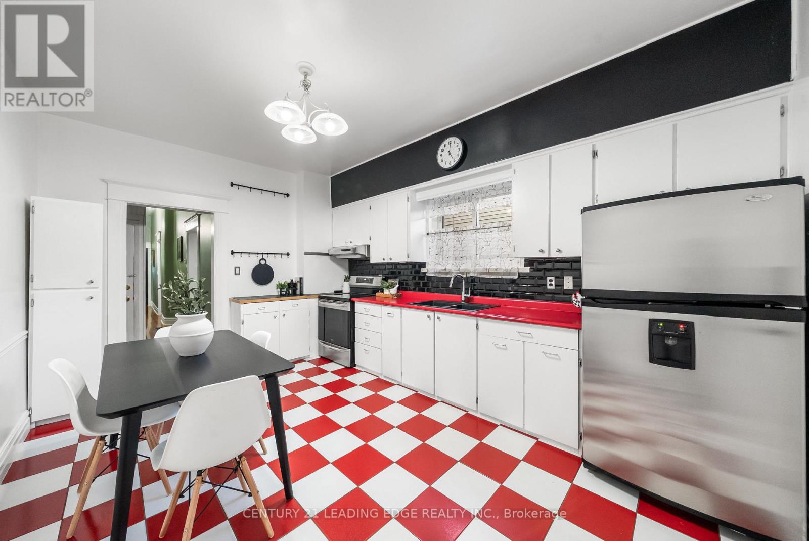 52 Florence Street, Toronto, Ontario  M6K 1P5 - Photo 15 - C12493234