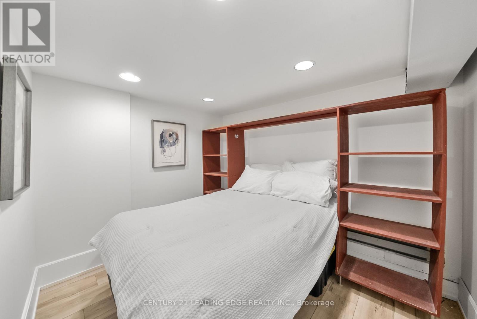 52 Florence Street, Toronto, Ontario  M6K 1P5 - Photo 34 - C12493234