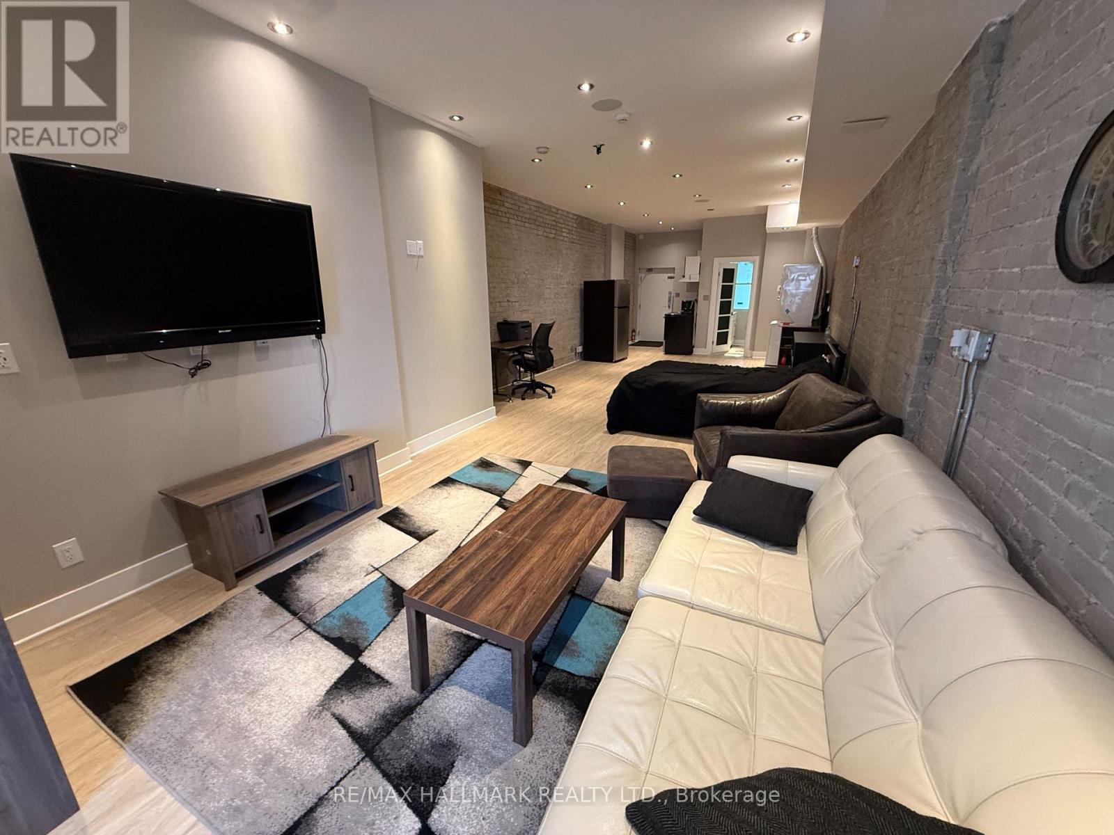 1926 Gerrard Street E, Toronto, Ontario  M4L 2C1 - Photo 23 - E12493008