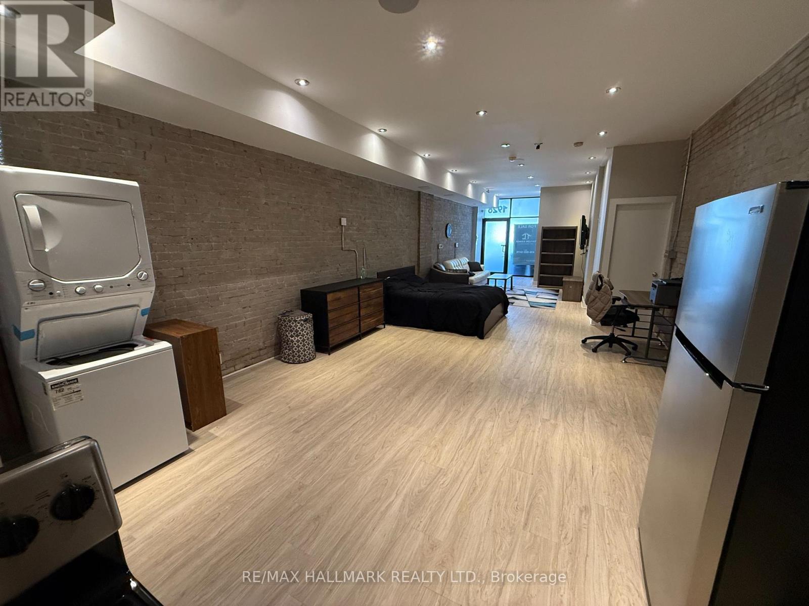 1926 Gerrard Street E, Toronto, Ontario  M4L 2C1 - Photo 27 - E12493042