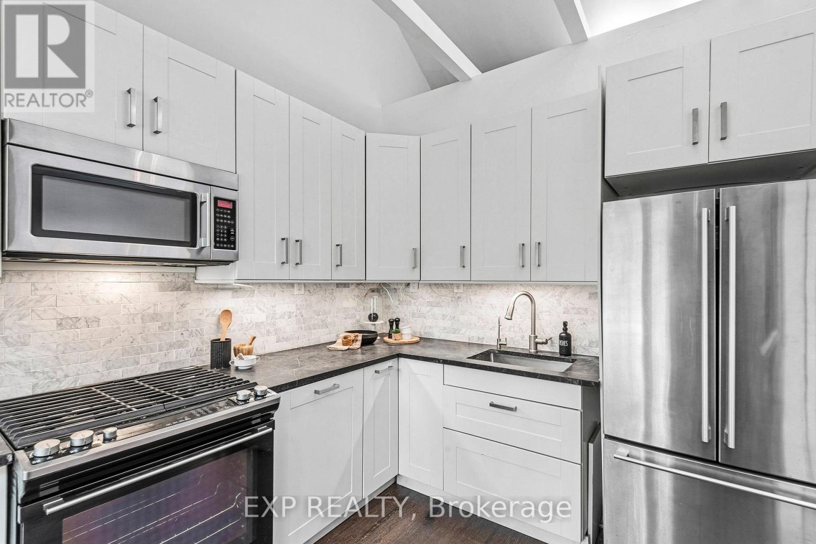 14 Audley Avenue, Toronto, Ontario  M4M 1P6 - Photo 20 - E12493044