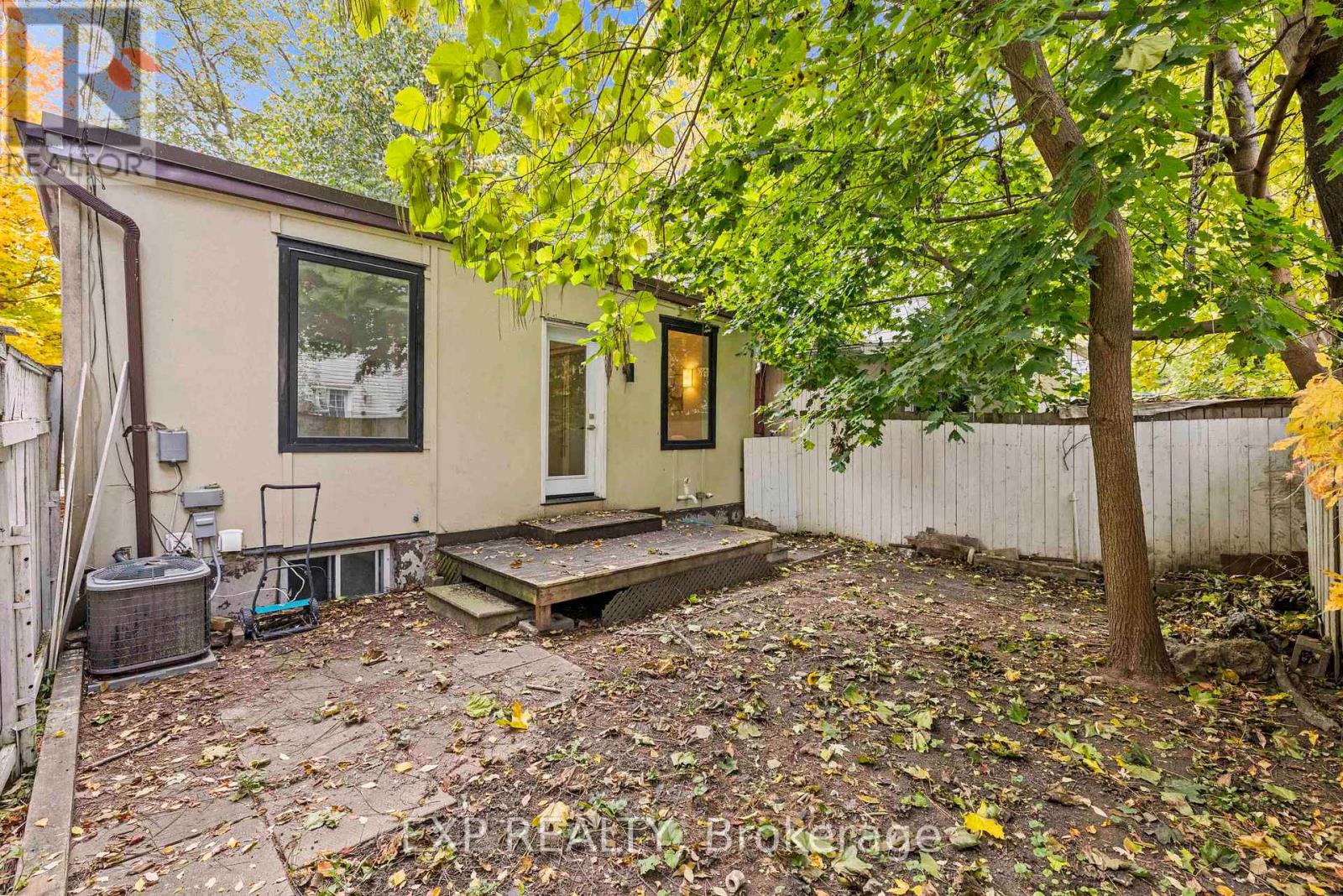 14 Audley Avenue, Toronto, Ontario  M4M 1P6 - Photo 43 - E12493044