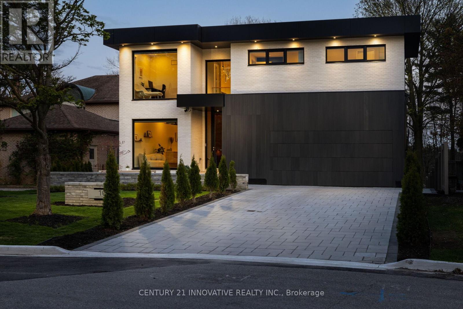 10 HAIDA COURT, Toronto, Ontario