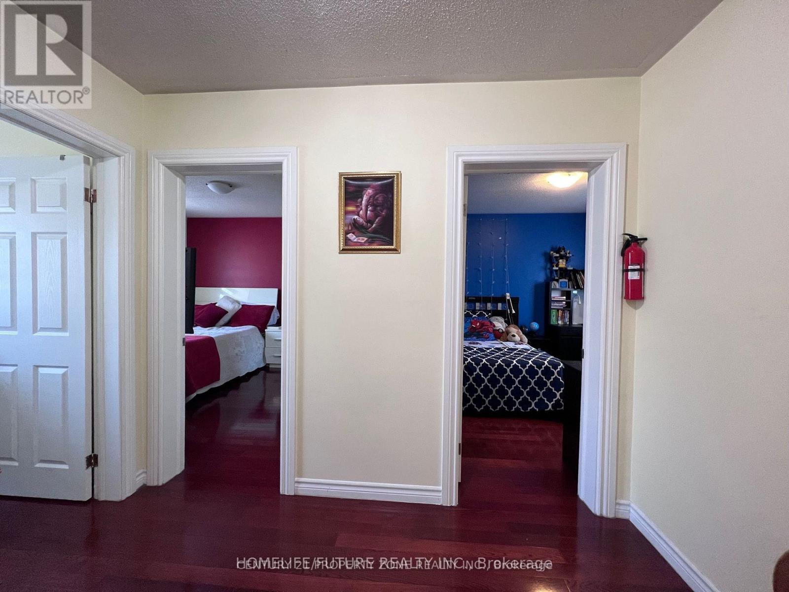 606 Pape Avenue, Toronto, Ontario  M4K 3R8 - Photo 7 - E12493204