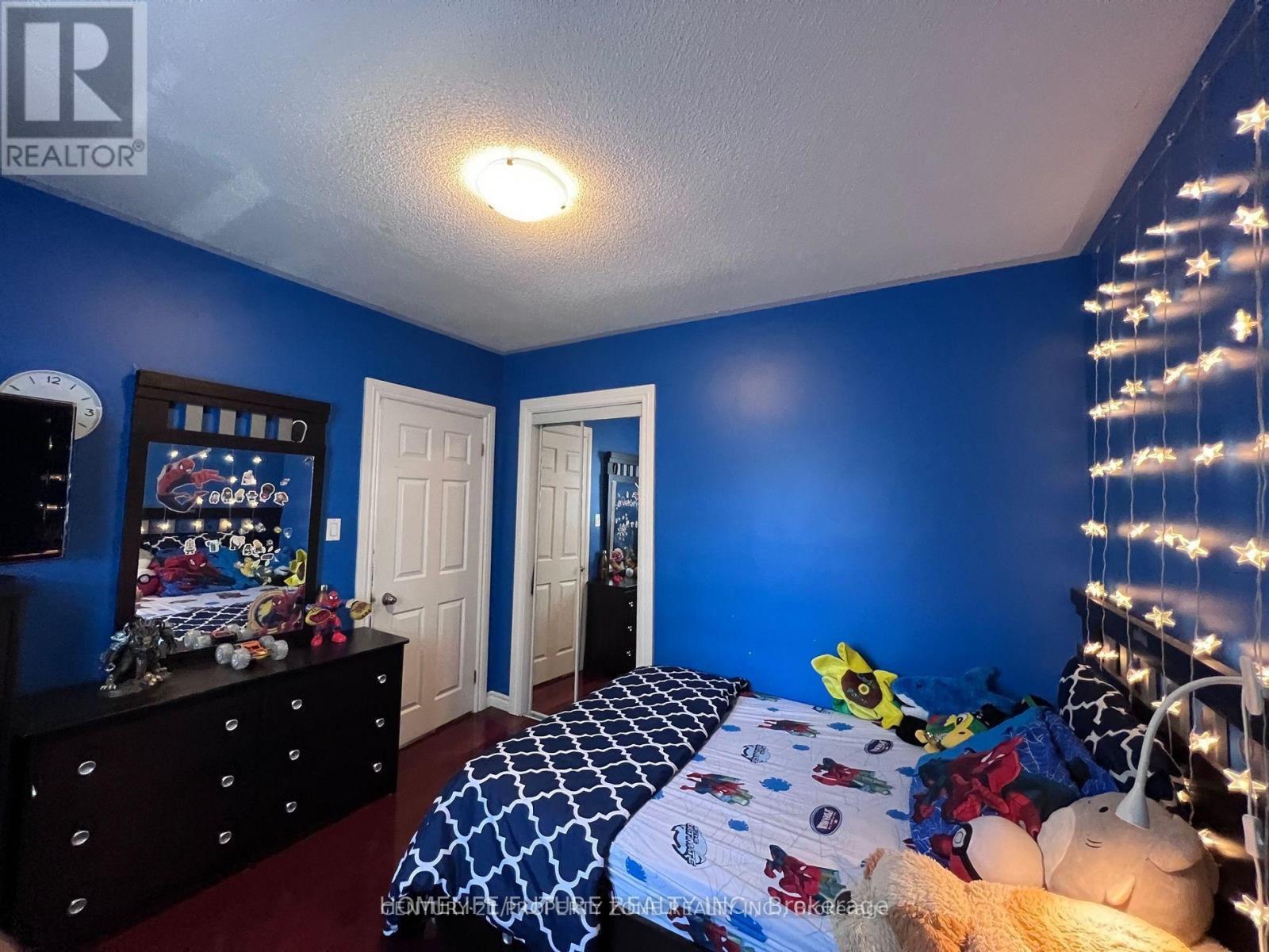 606 Pape Avenue, Toronto, Ontario  M4K 3R8 - Photo 9 - E12493204