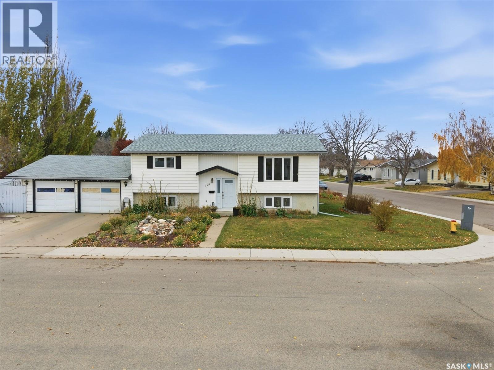 127 Nesbitt CRESCENT, Saskatoon, Saskatchewan