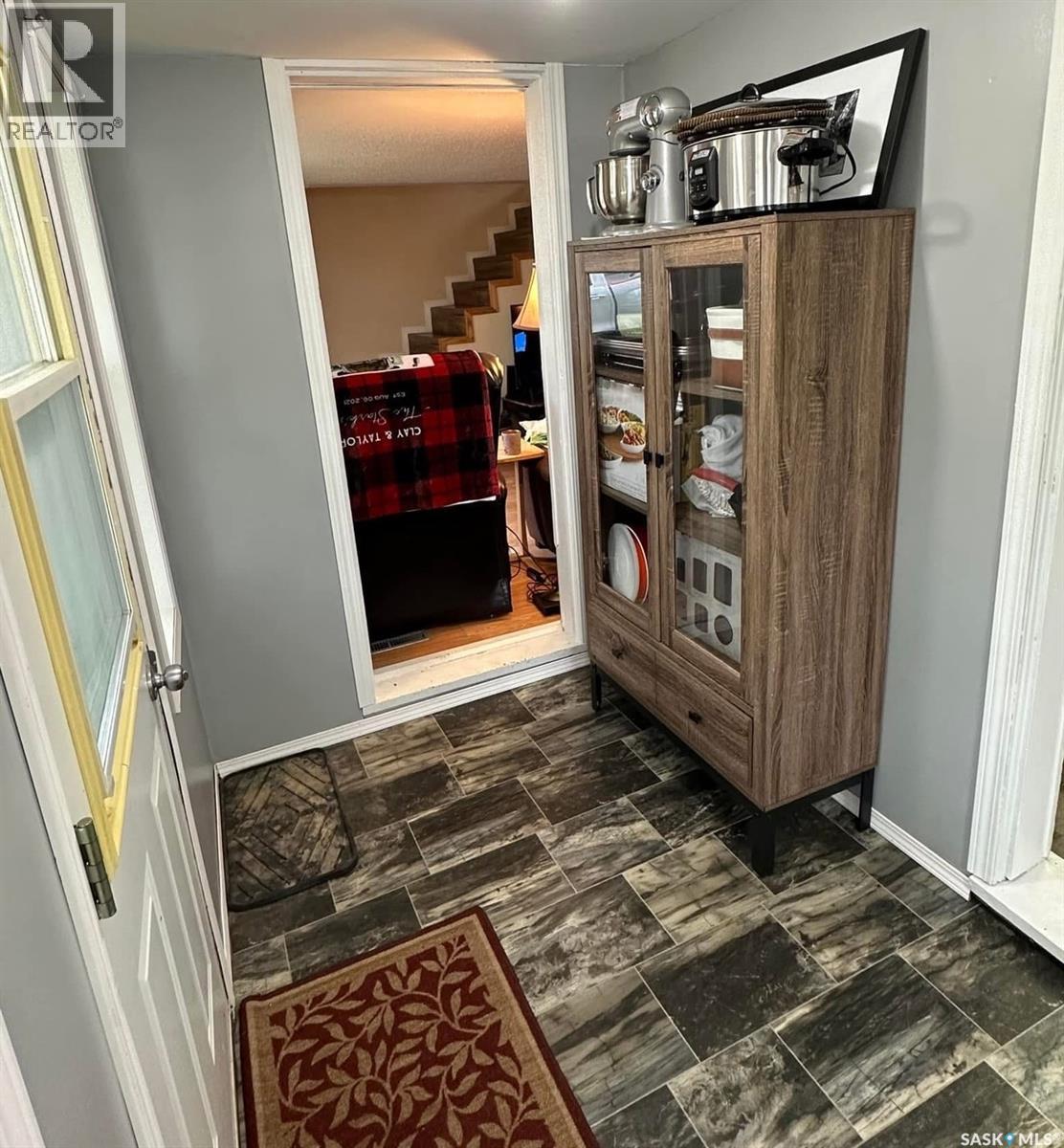 106 3rd Avenue E, Mossbank, Saskatchewan  S0H 3G0 - Photo 11 - SK022007