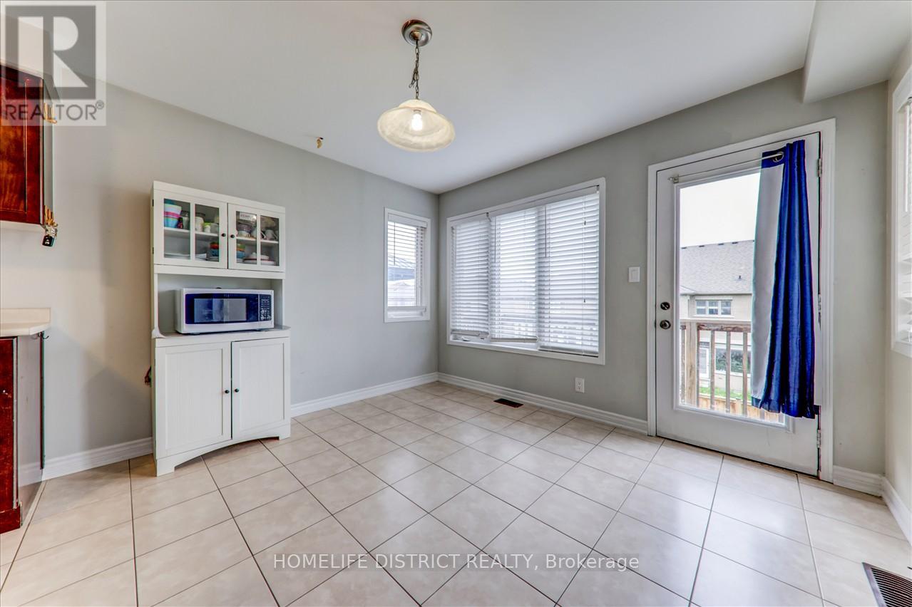 8 Cherry Lane, New Tecumseth, Ontario  L0L 1L0 - Photo 10 - N12493002