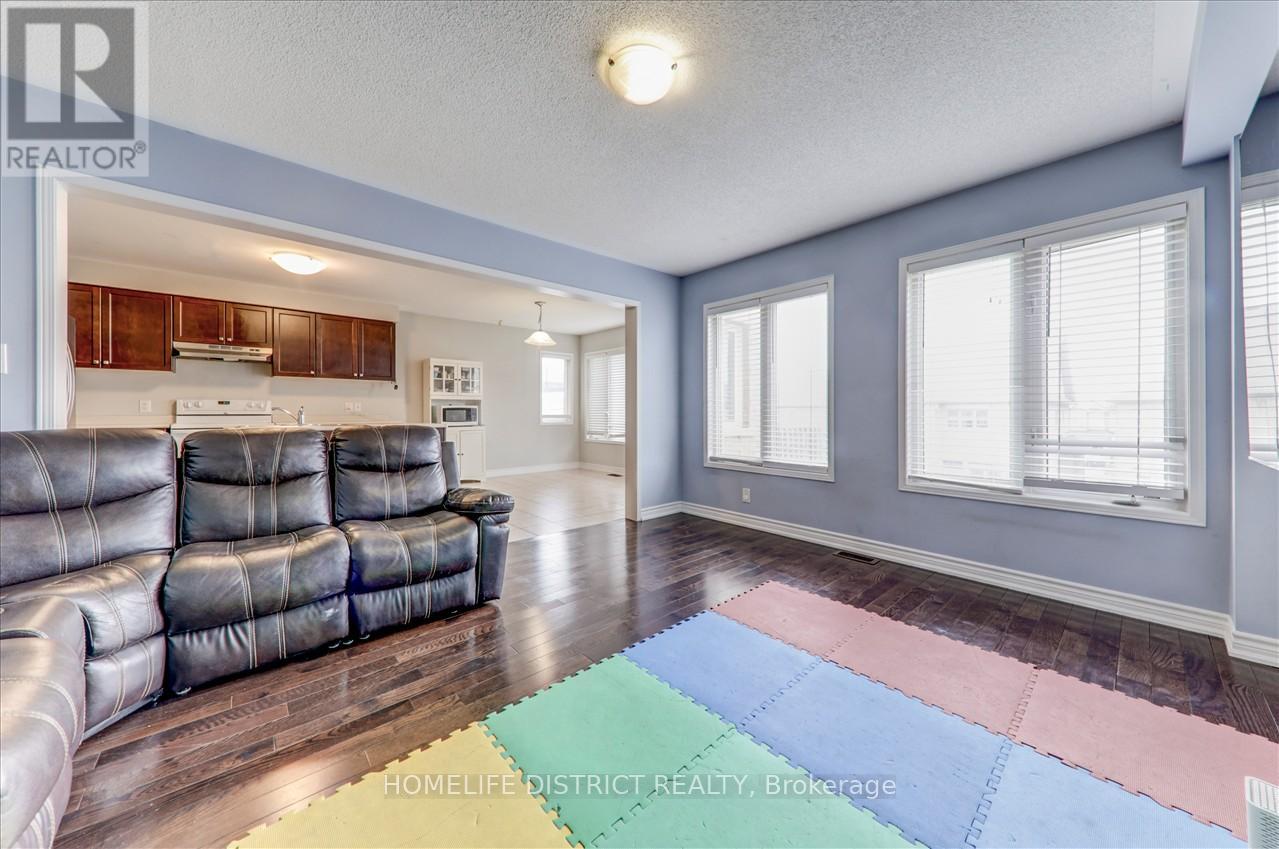 8 Cherry Lane, New Tecumseth, Ontario  L0L 1L0 - Photo 12 - N12493002