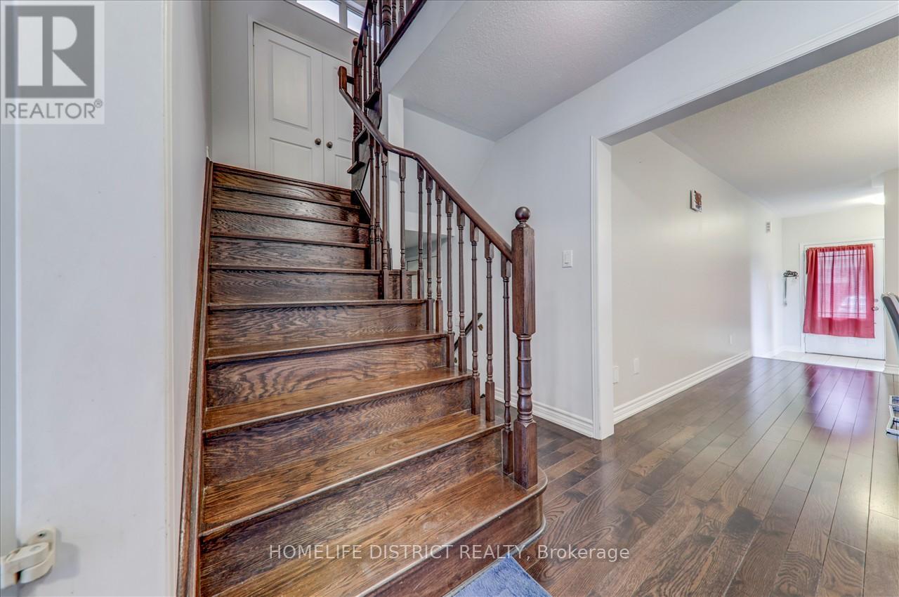 8 Cherry Lane, New Tecumseth, Ontario  L0L 1L0 - Photo 15 - N12493002