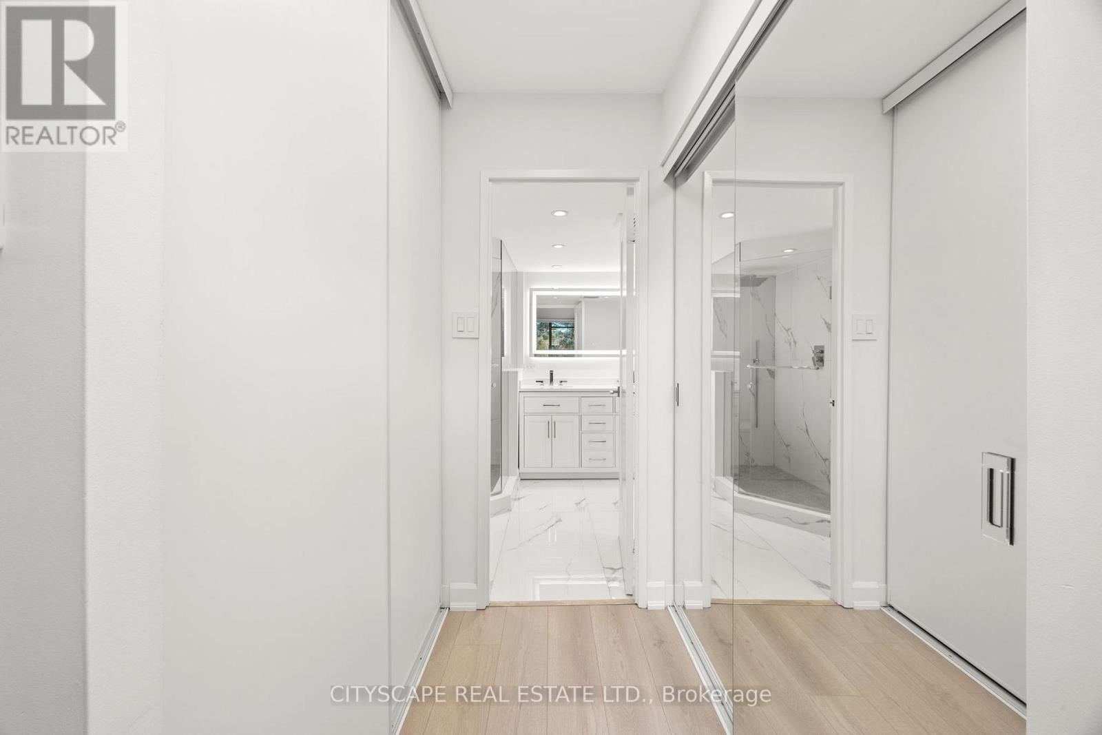 209 - 7460 Bathurst Street, Vaughan, Ontario  L4J 7K9 - Photo 19 - N12493052