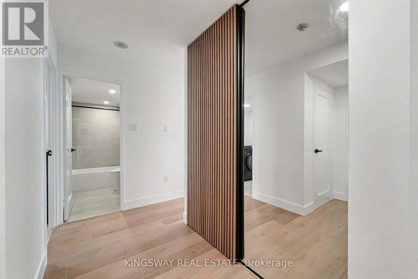 712 - 7420 Bathurst Street, Vaughan, Ontario  L4J 6X4 - Photo 13 - N12493064