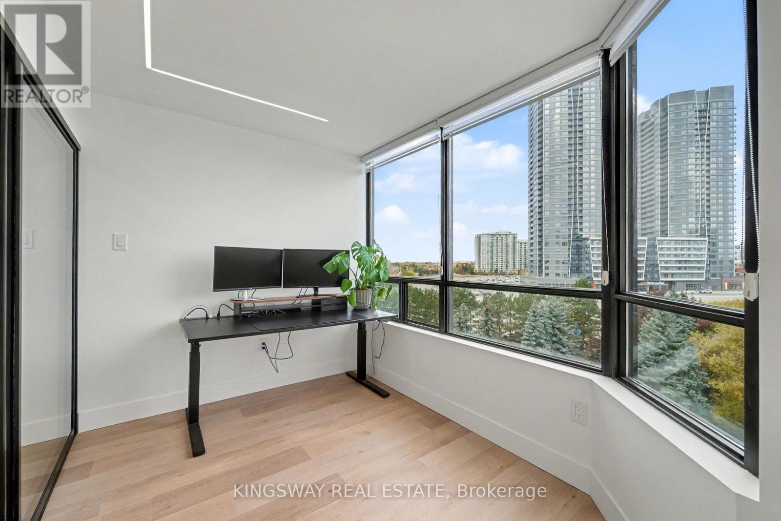 712 - 7420 Bathurst Street, Vaughan, Ontario  L4J 6X4 - Photo 14 - N12493064