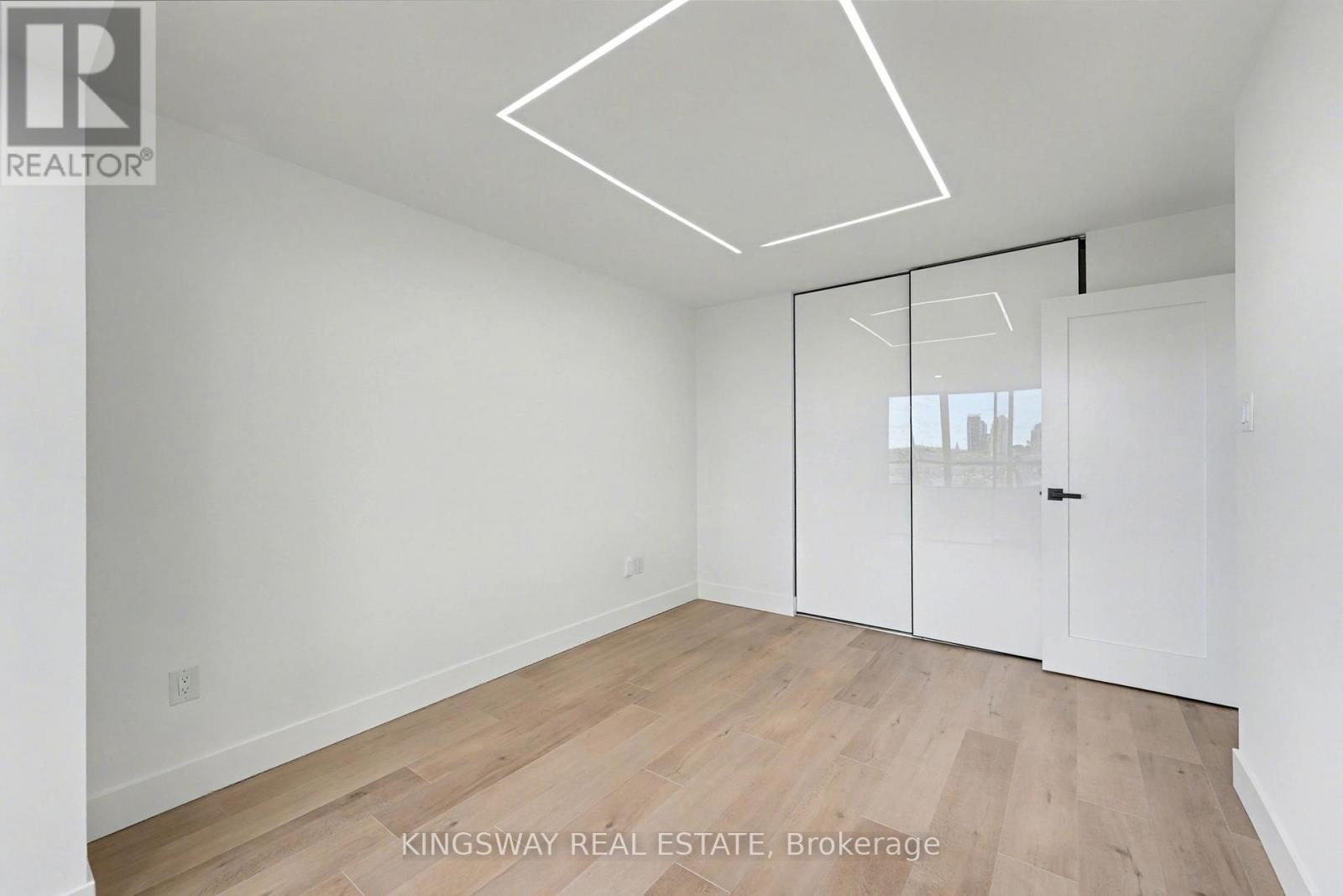 712 - 7420 Bathurst Street, Vaughan, Ontario  L4J 6X4 - Photo 18 - N12493064